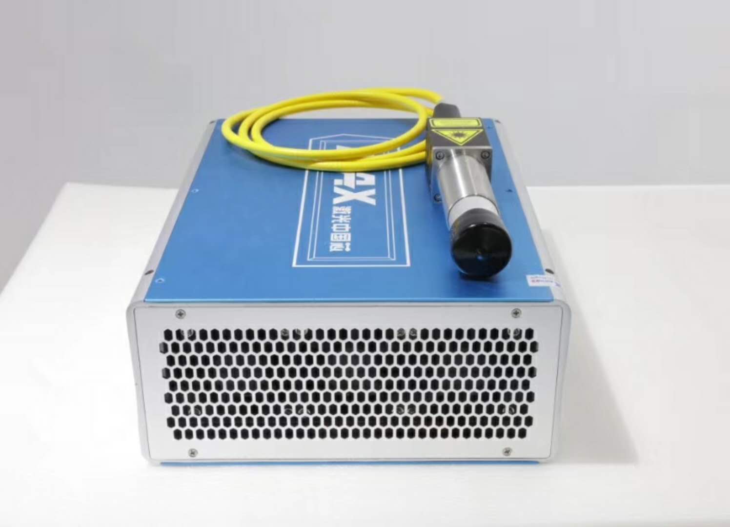 光纖激光打標機的優點及配件構成